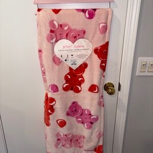 betsey johnson gummy bear throw blanket